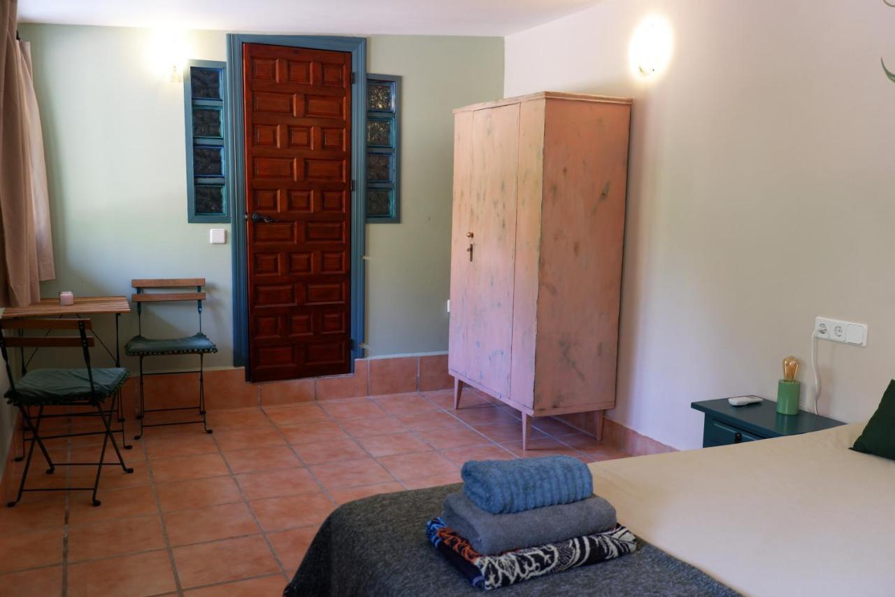 Coín Vegan Guesthouse Finca Pereila מראה חיצוני תמונה