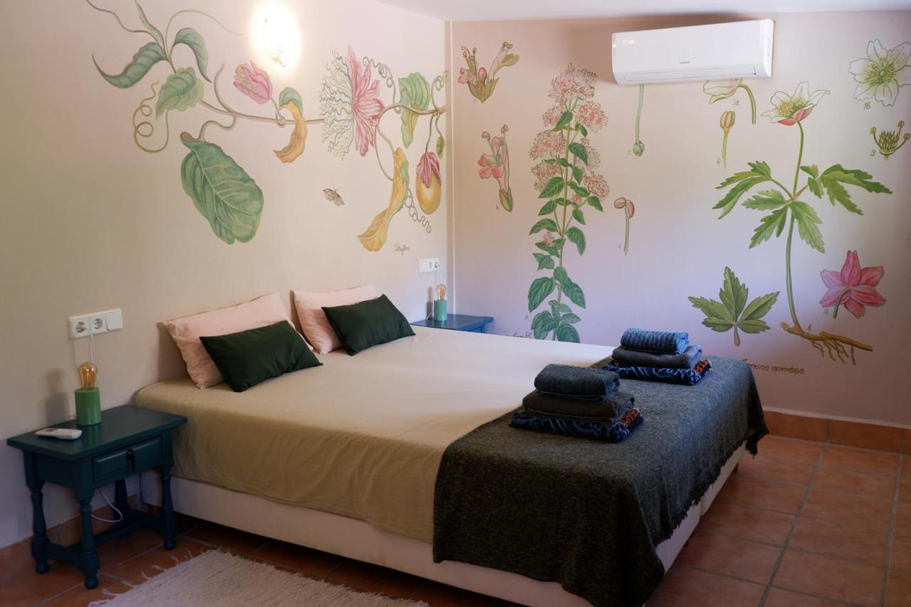 Coín Vegan Guesthouse Finca Pereila מראה חיצוני תמונה